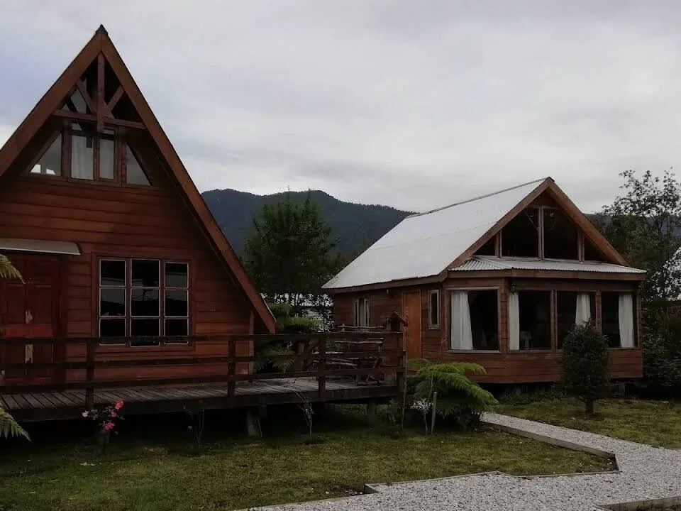 Cabañas Quechucavi Hornopiren para familias