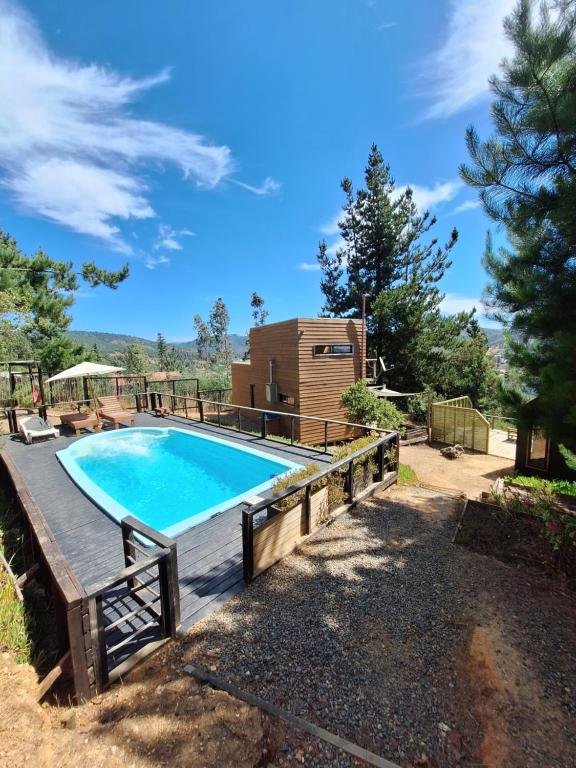 Acuarela minicasas con piscina en Lago Vichuquén