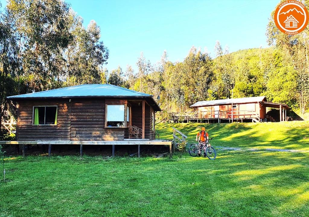 Cabañas Cerro Colorado Lago Colbún